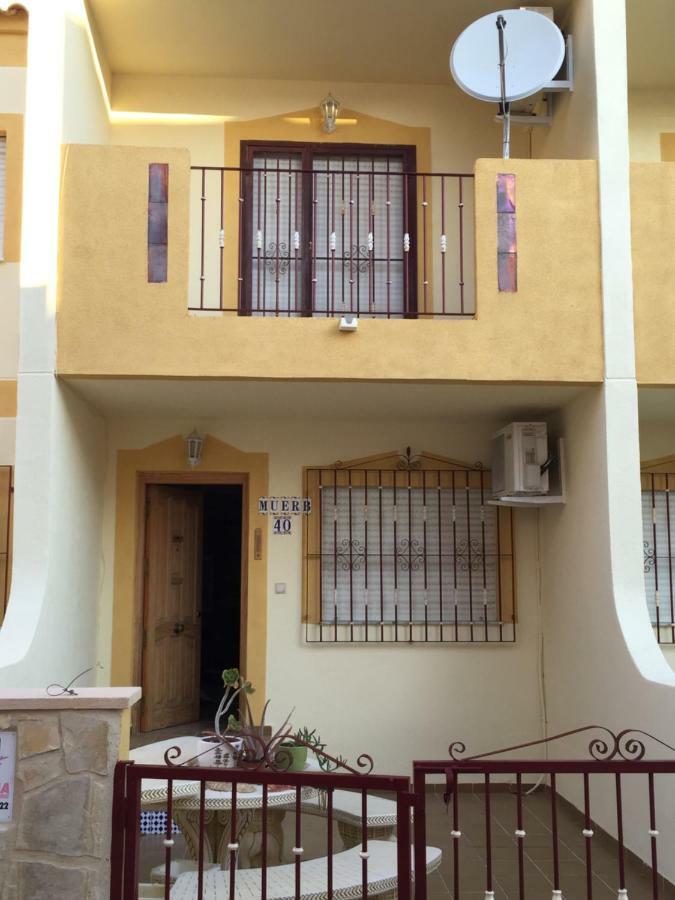 Cl Picasso 8 Villa โอริอุเอลา ภายนอก รูปภาพ